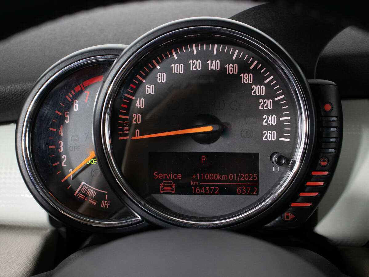 Mini Hatch Cooper S, 2014 Фото №12