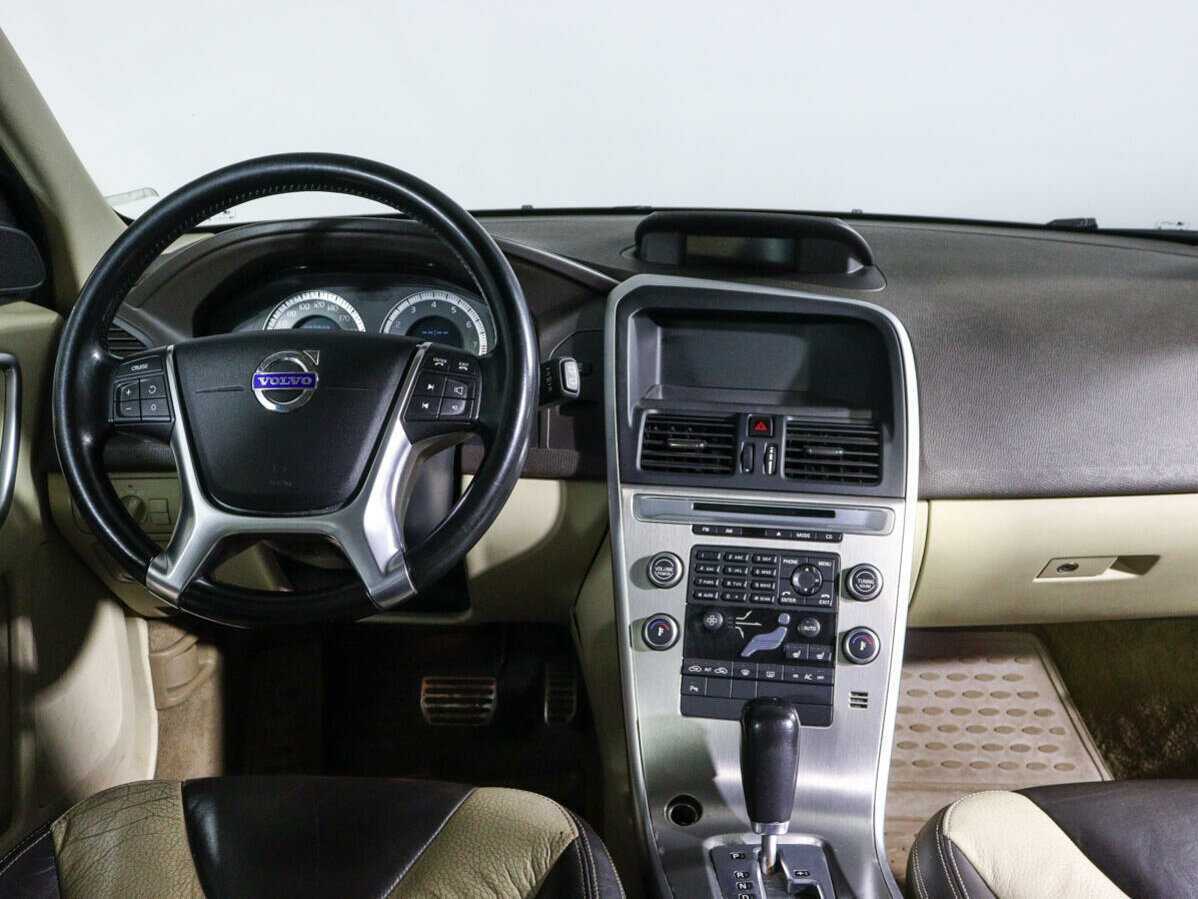 Volvo XC60, 2010 Фото №10