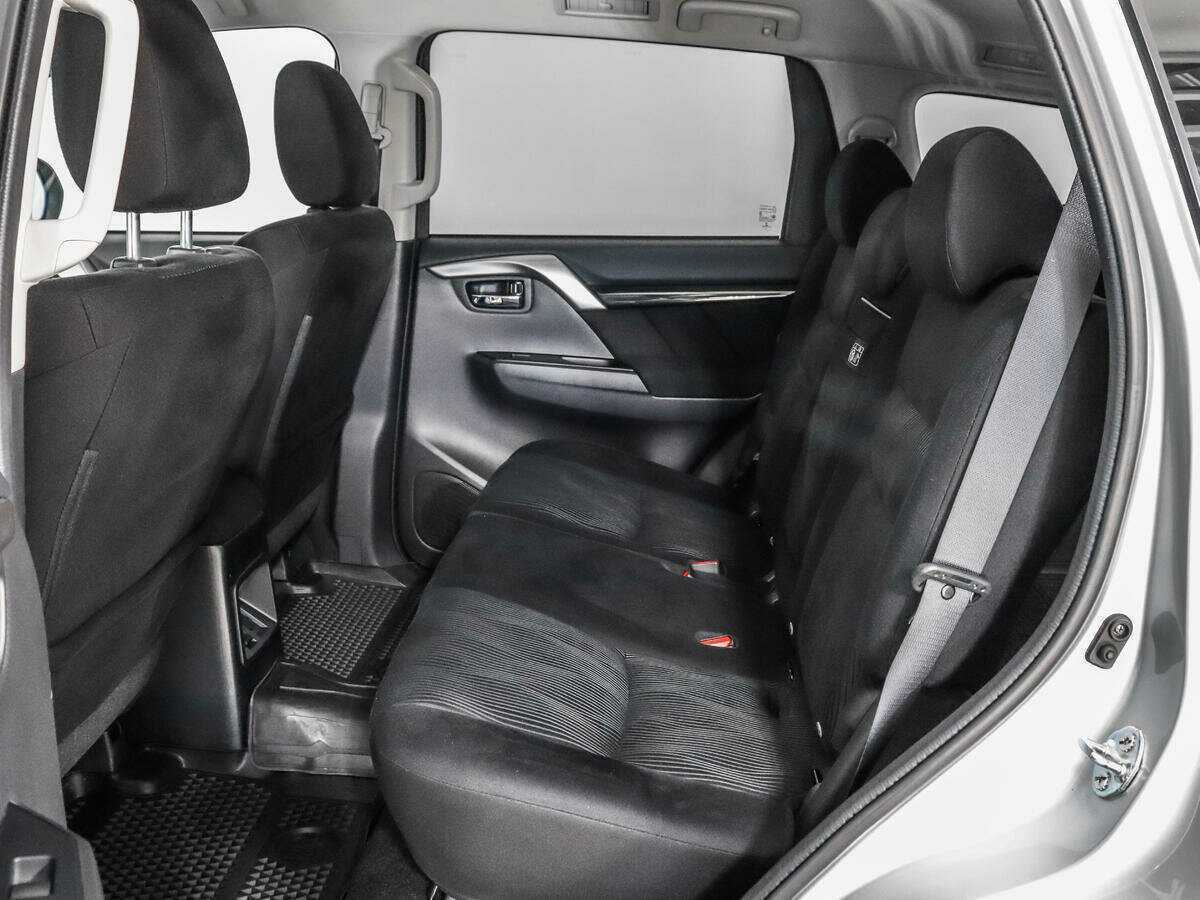 Mitsubishi Pajero Sport, 2020 Фото №11