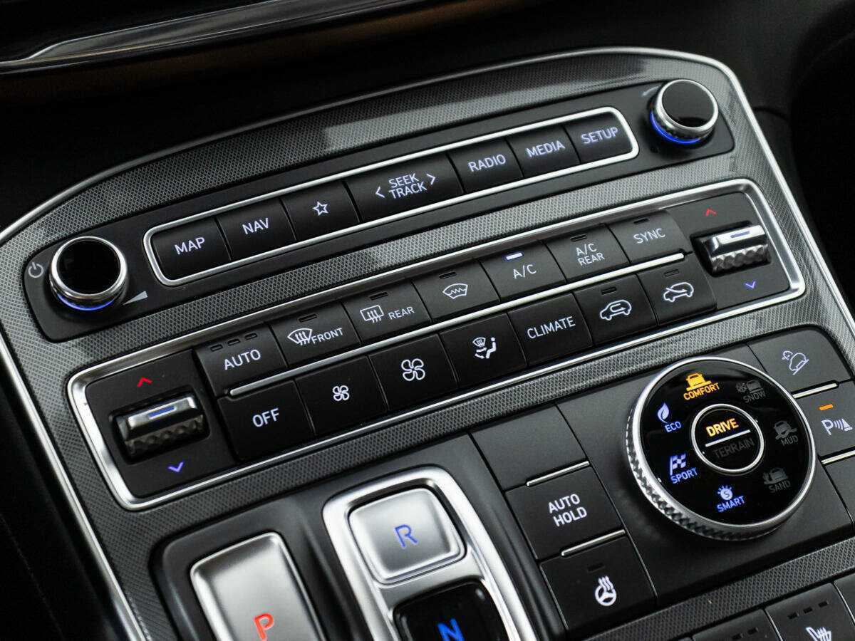 Hyundai Santa Fe, 2022 Фото №23