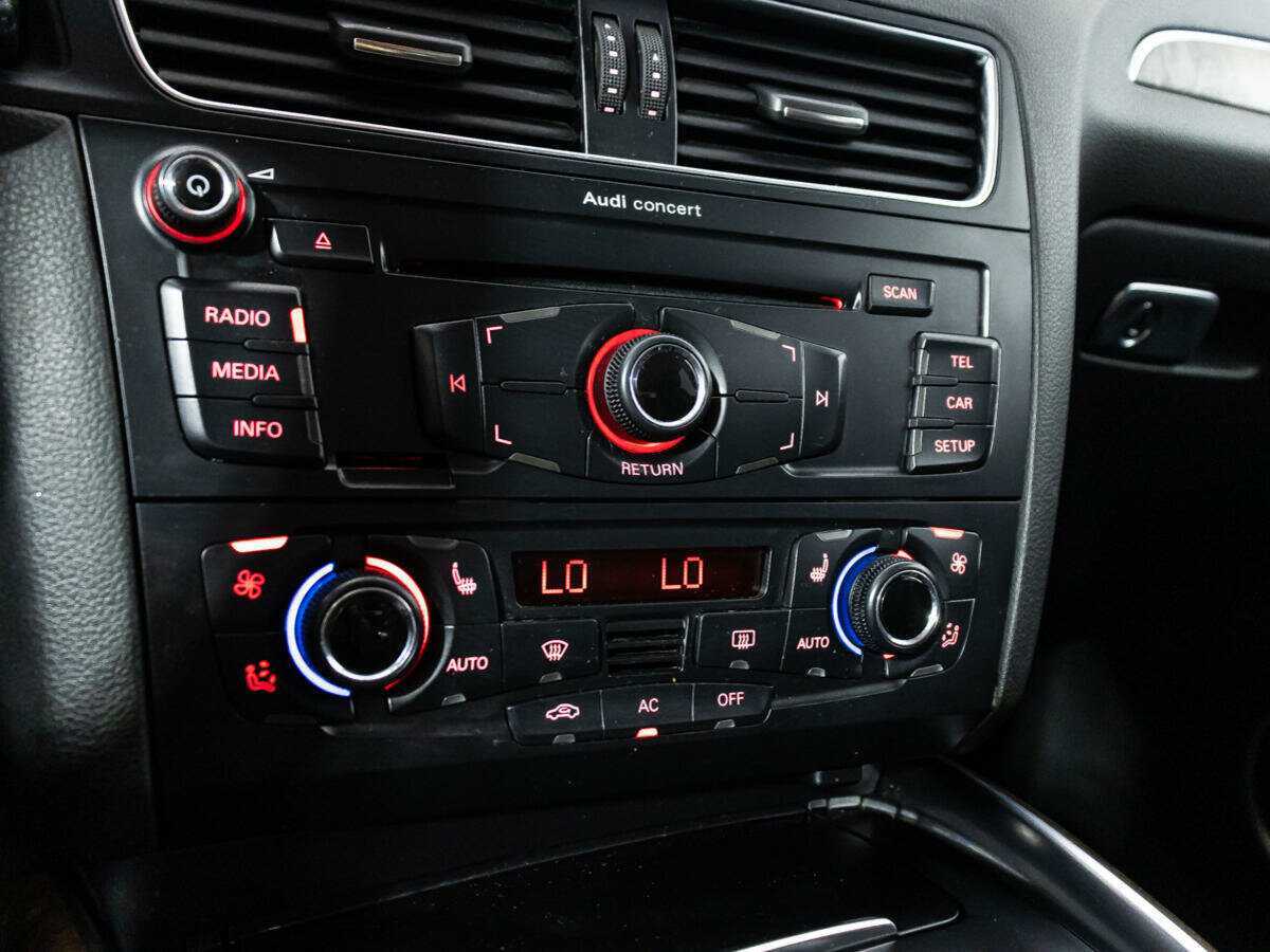 Audi Q5 8tiptronic, 2011 Фото №17