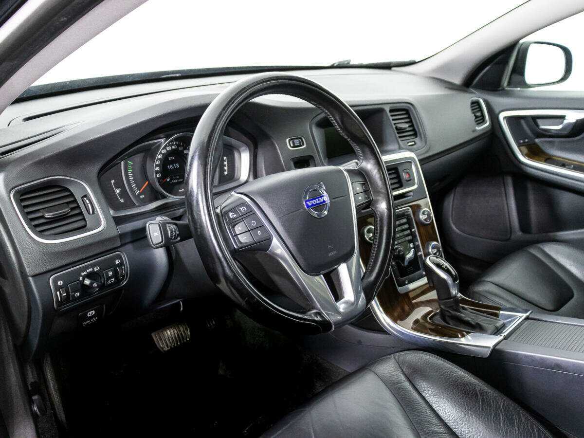 Volvo S60, 2013 Фото №11