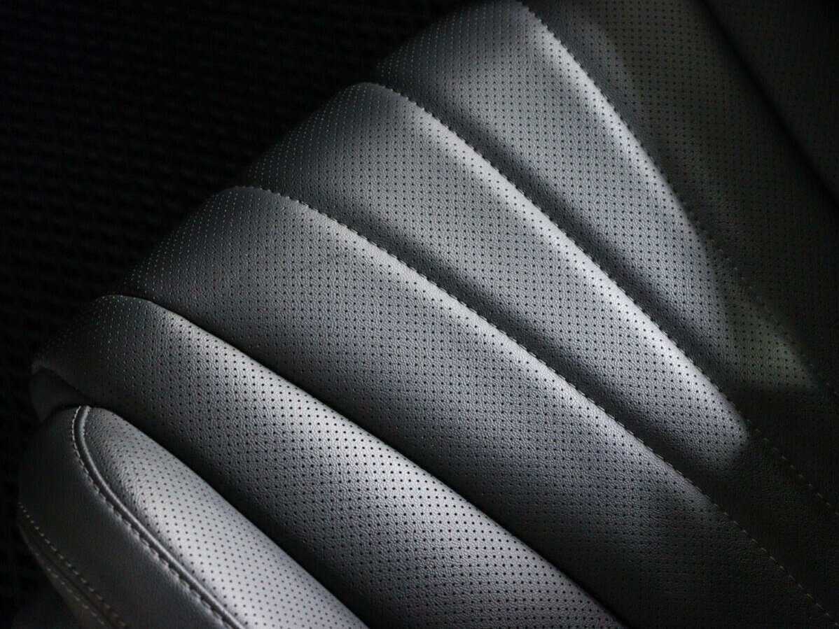 Hongqi H5, 2023 Фото №19