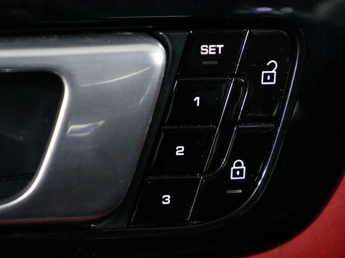 Porsche Cayenne, 2019 Фото №17