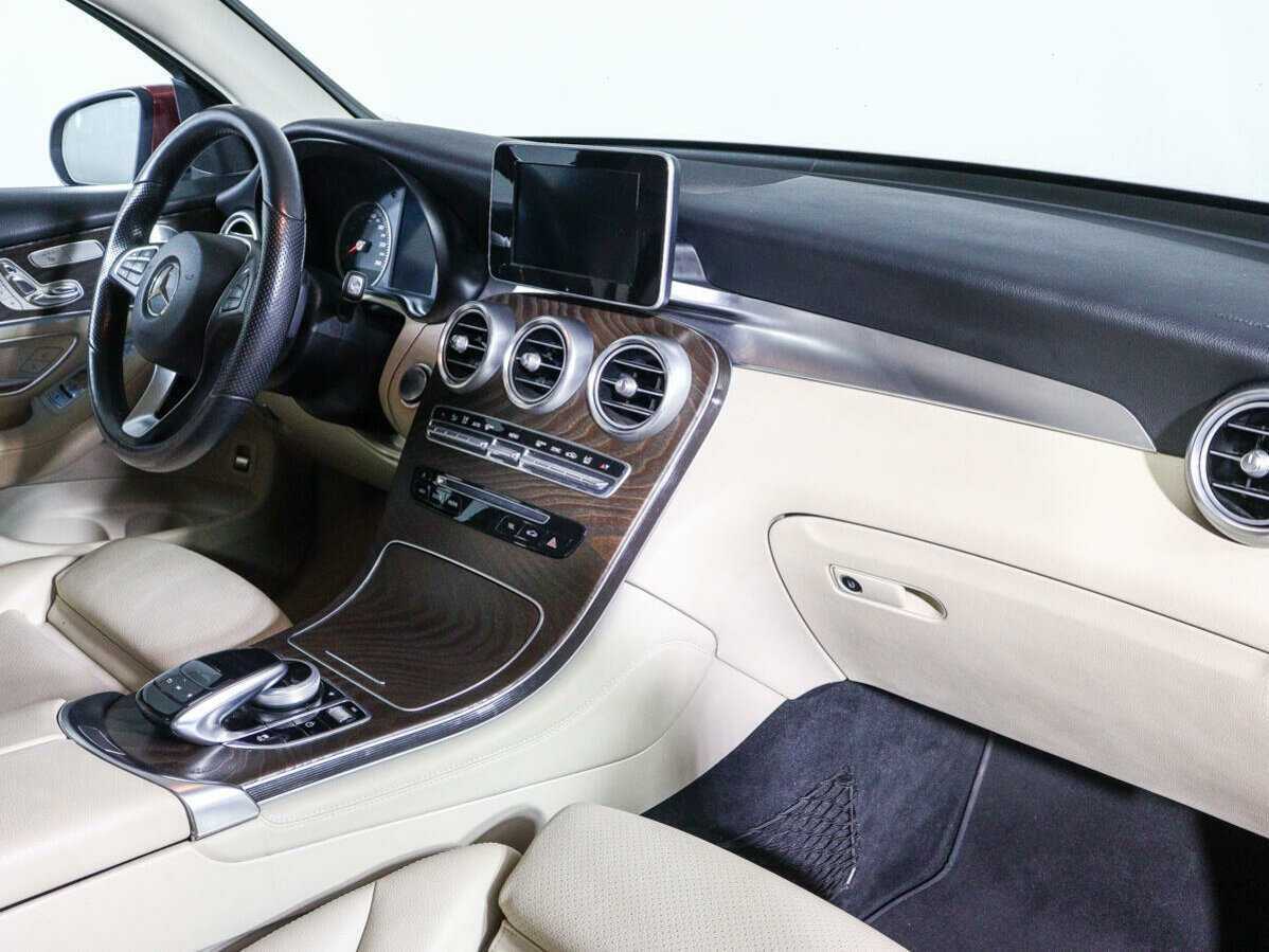 Mercedes-Benz GLC Coupe 300, 2017 - 61 350 км. | Фото №5