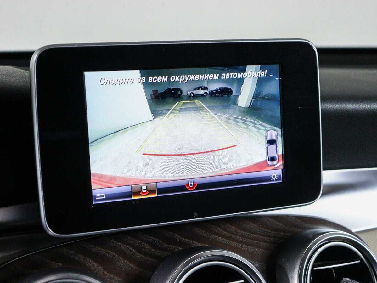 Mercedes-Benz GLC Coupe 300, 2017 Фото №20