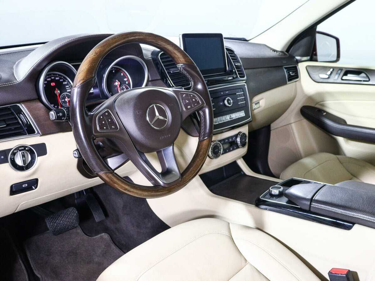 Mercedes-Benz GLE 350 d, 2015 Фото №13