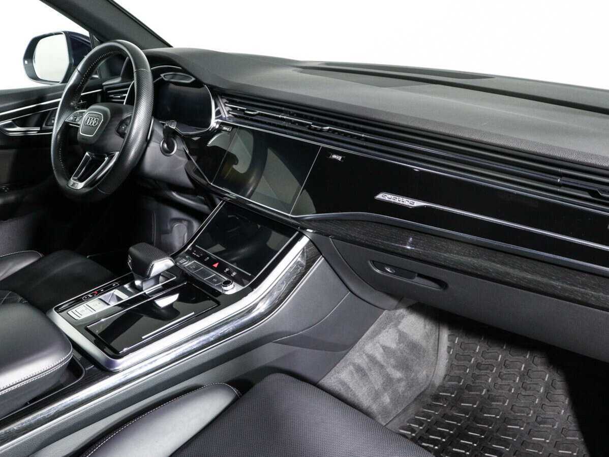 Audi Q8 55 TFSI, 2018 Фото №7