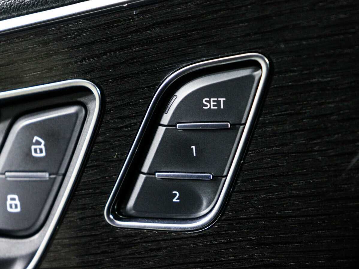 Audi Q8 55 TFSI, 2018 Фото №20