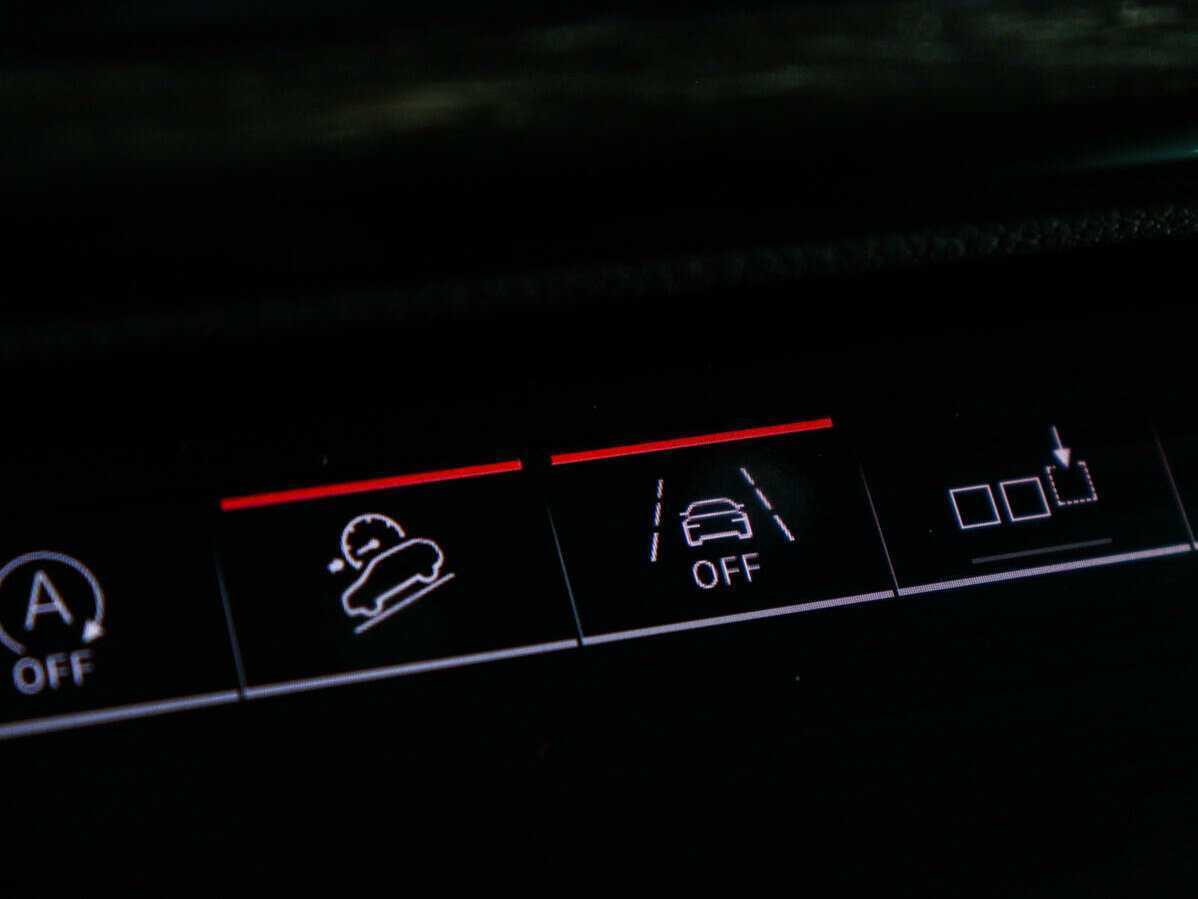 Audi Q8 55 TFSI, 2018 Фото №29