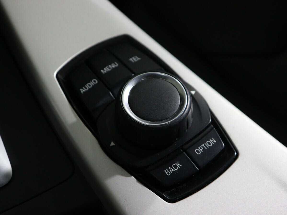 BMW 3 серии 316i, 2013 Фото №14