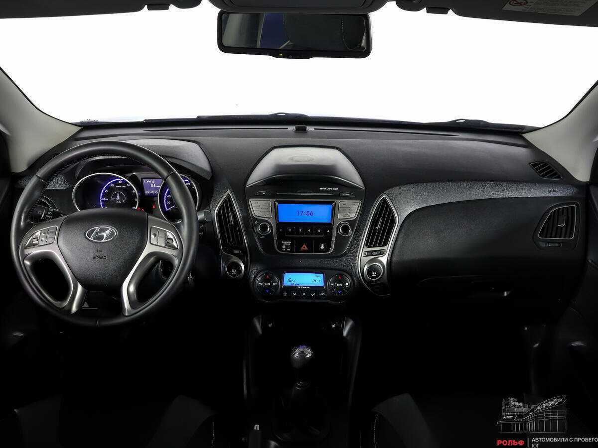 Hyundai ix35, 2010 Фото №11