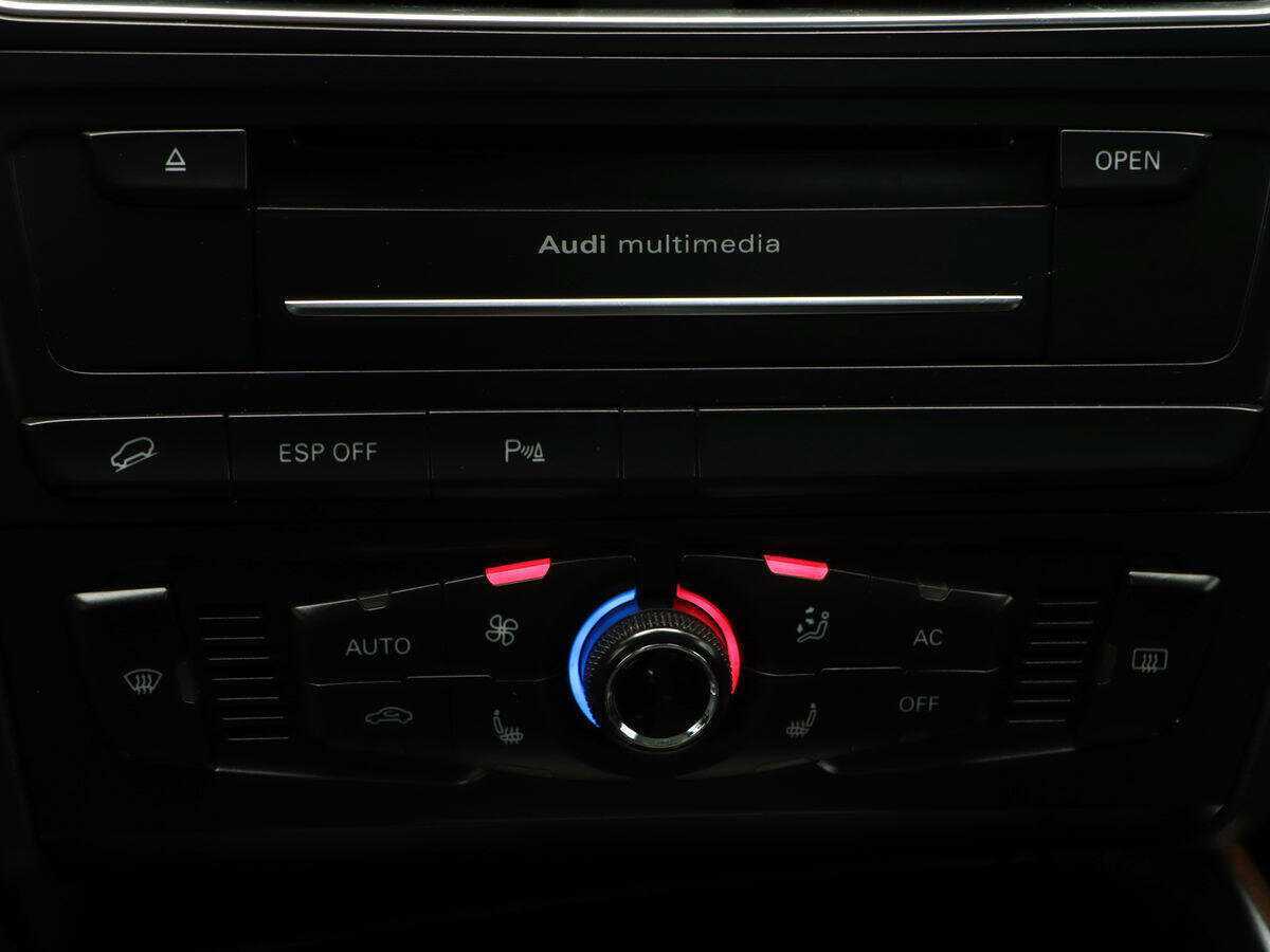 Audi Q5, 2009 Фото №20