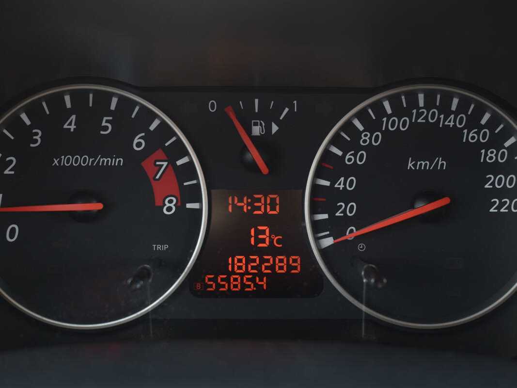 Nissan Note, 2011 Фото №11