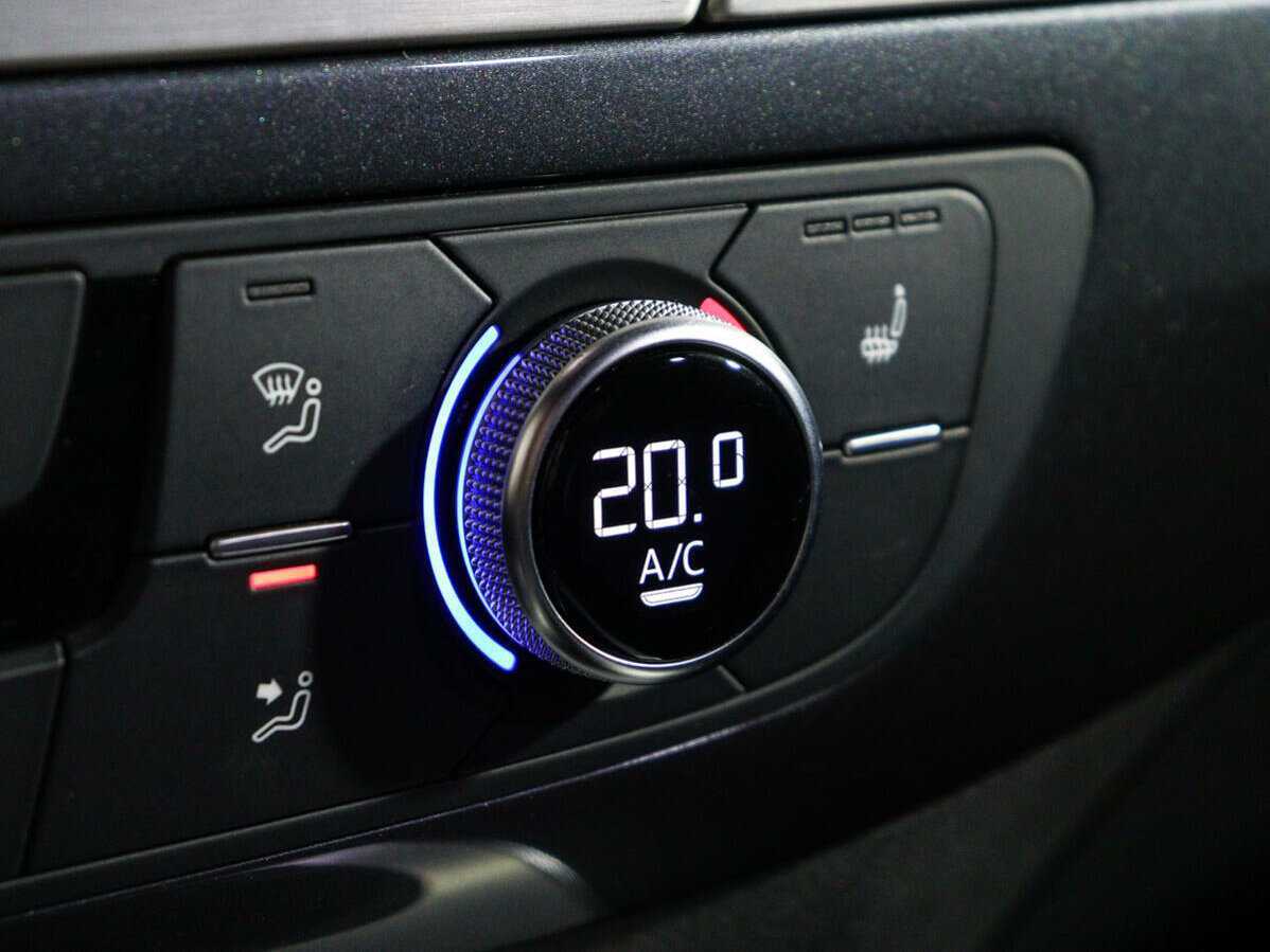 Audi Q7, 2015 Фото №18