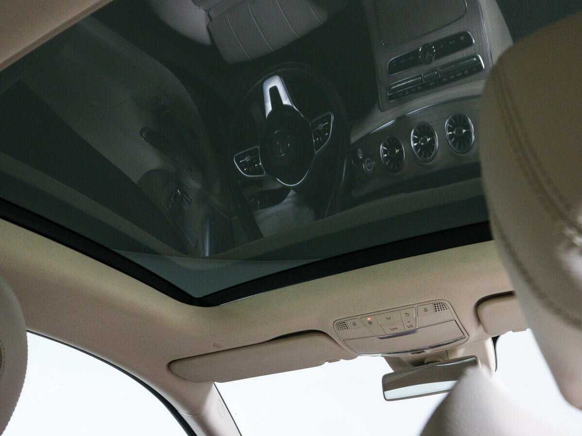 Mercedes-Benz E-Класс 200, 2018 Фото №15