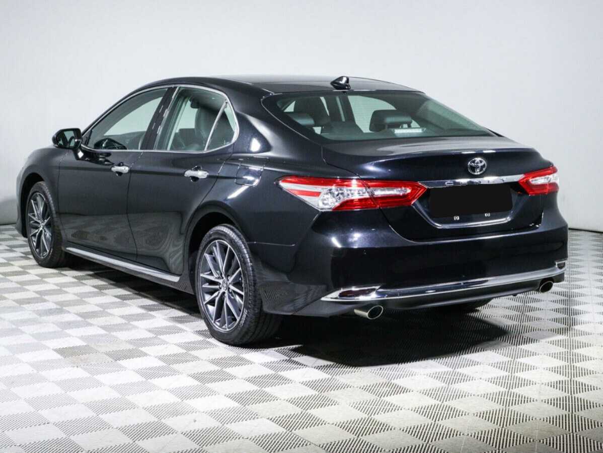 Toyota Camry, 2023 Фото №6