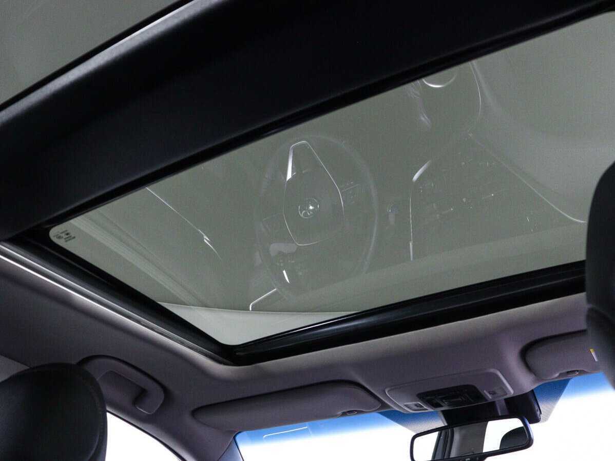 Toyota Camry, 2023 Фото №13