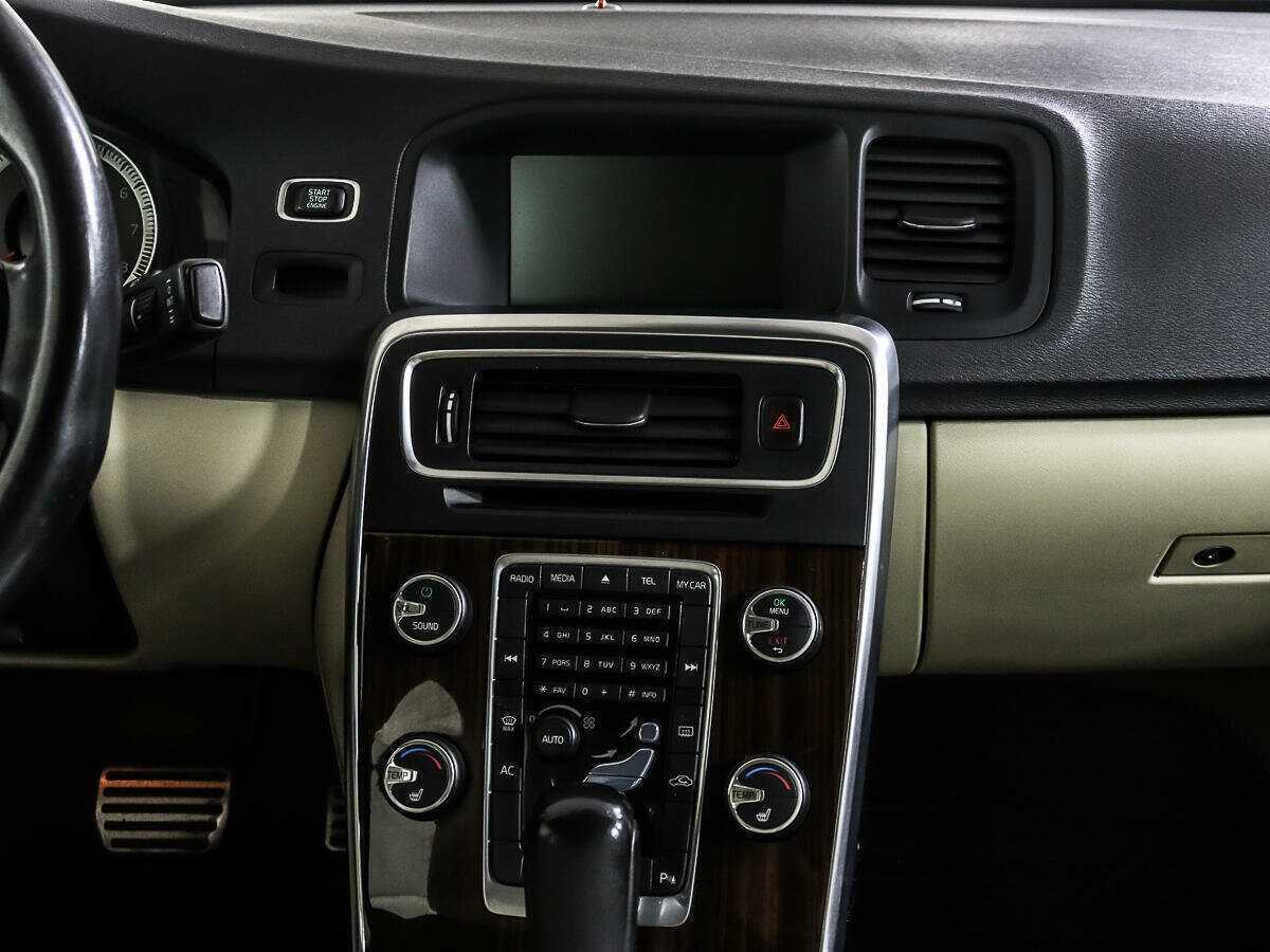 Volvo S60, 2011 Фото №12