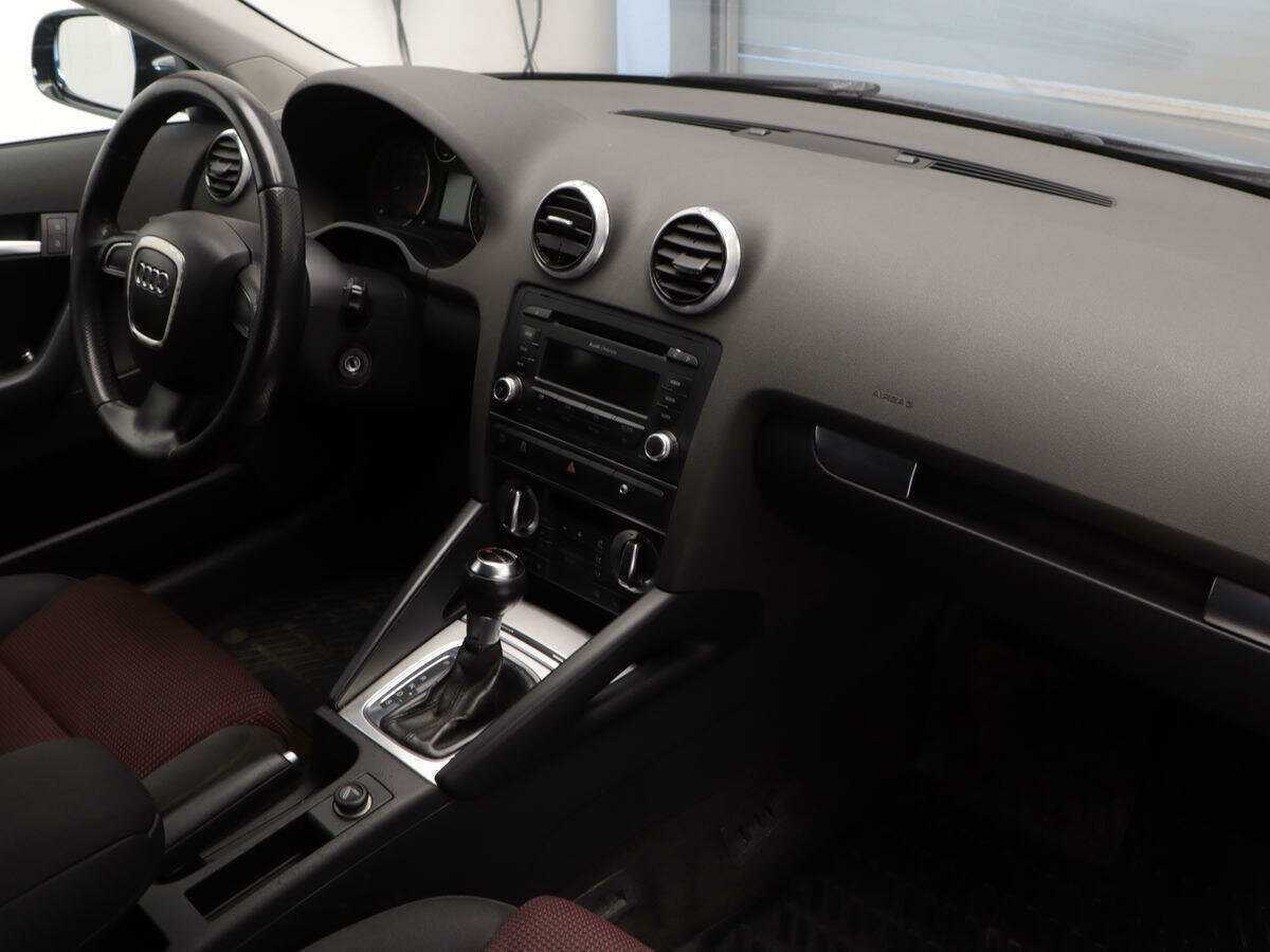 Audi A3 Sportback, 2011 Фото №7