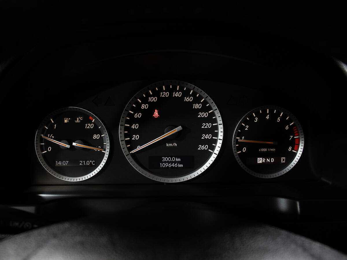 Mercedes-Benz C-Класс 200, 2007 Фото №12