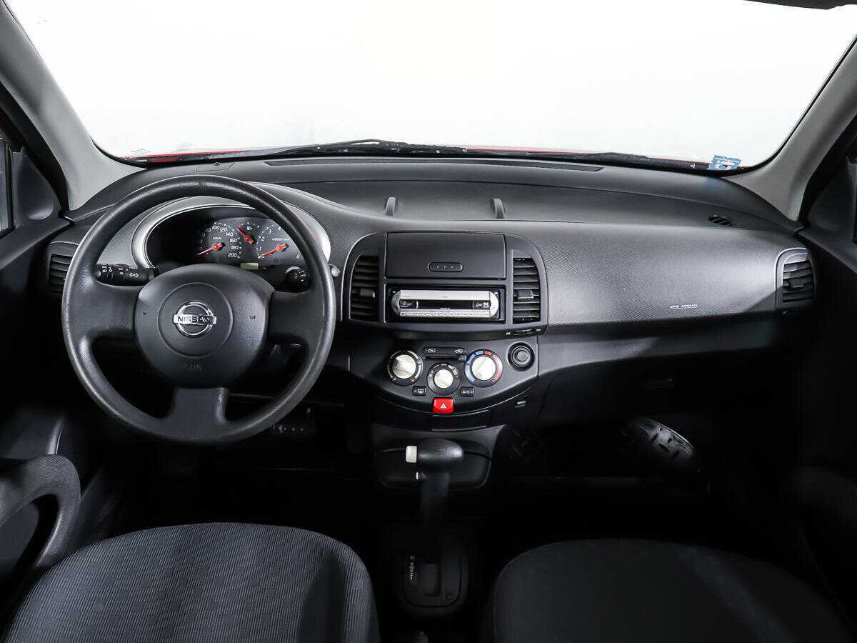 Nissan Micra, 2004 Фото №10