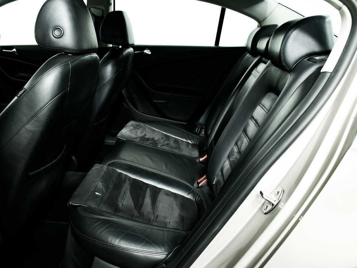 Volkswagen Passat, 2008 Фото №12