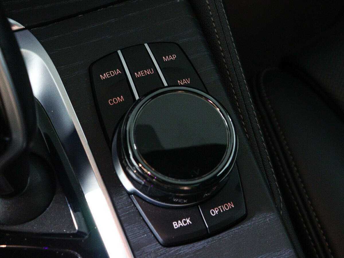 BMW 5 серии 530d xDrive, 2021 Фото №26