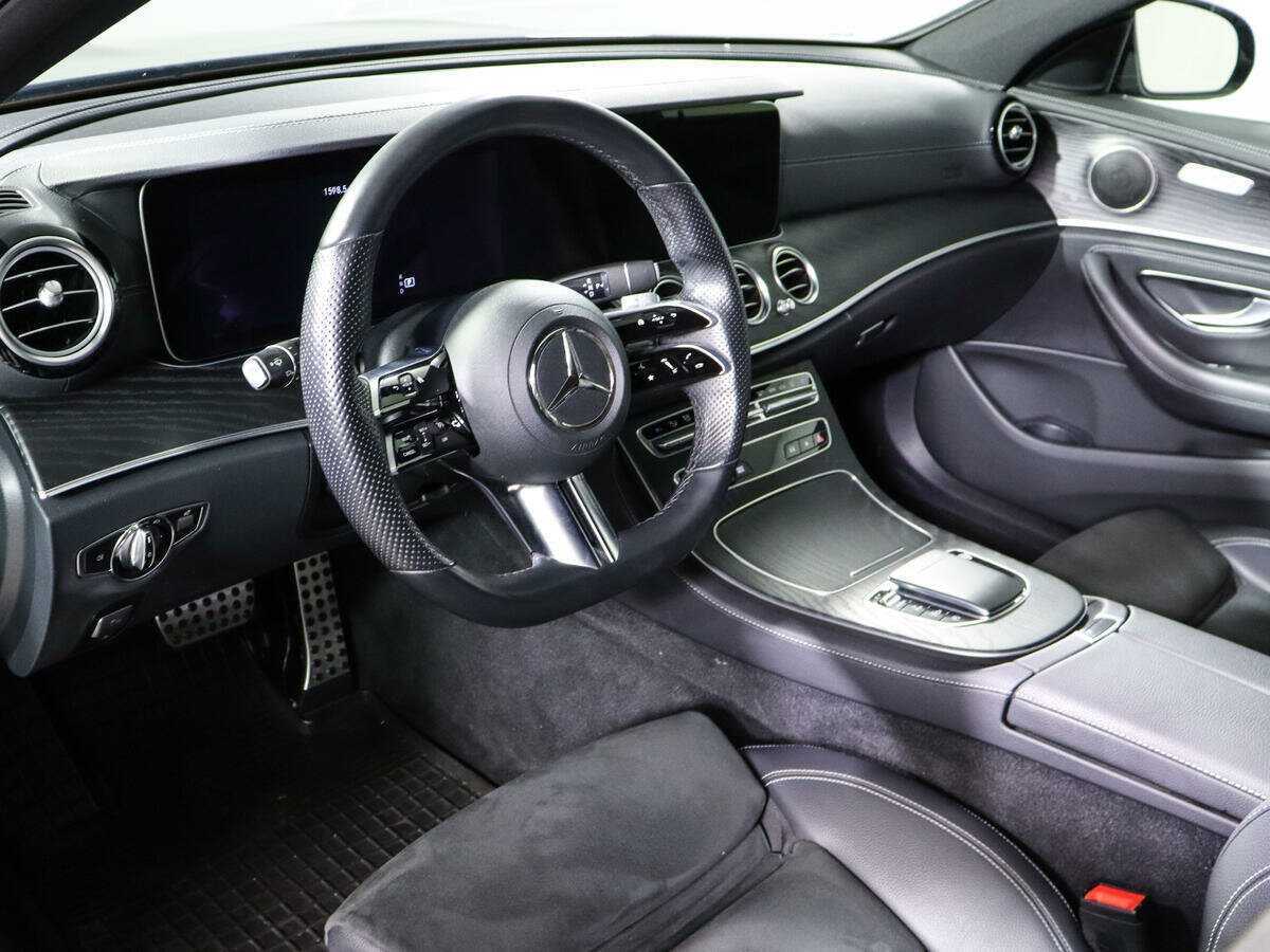 Mercedes-Benz E-Класс 200, 2020 Фото №11
