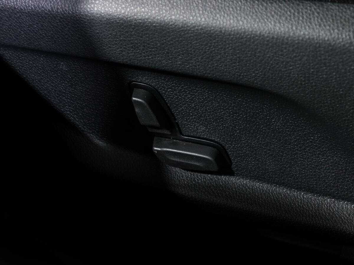 Mercedes-Benz E-Класс 200, 2020 Фото №12