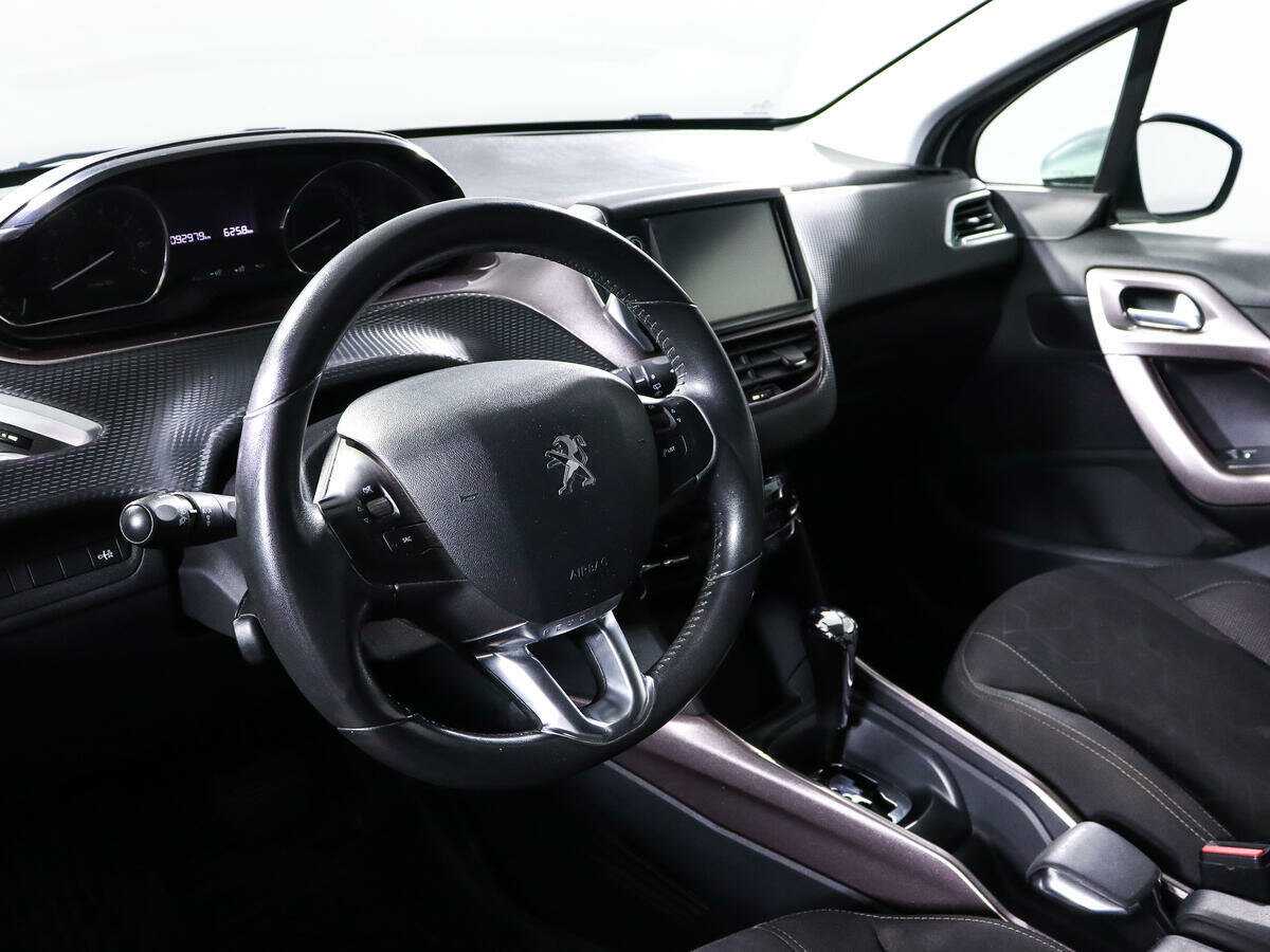 Peugeot 2008, 2014 Фото №12