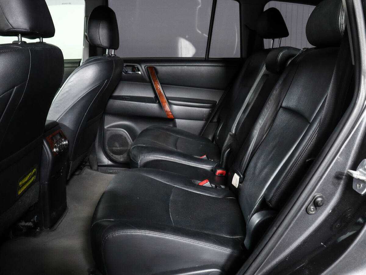 Toyota Highlander, 2011 Фото №10
