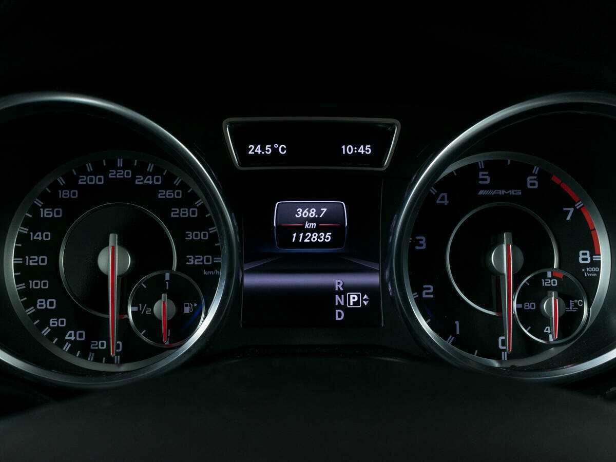 Mercedes-Benz M-Класс AMG 63 AMG, 2012 Фото №13