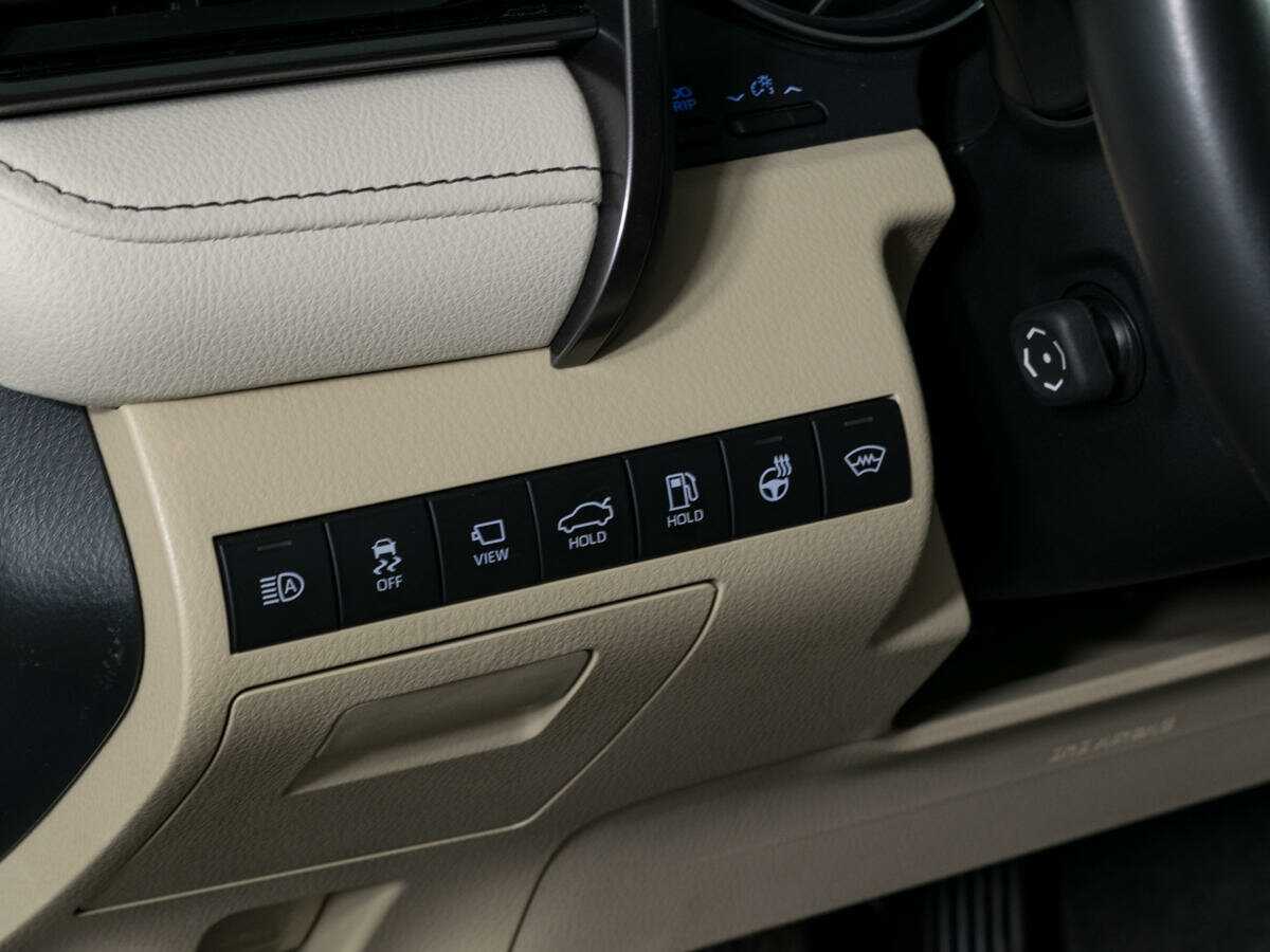 Toyota Camry, 2021 Фото №19