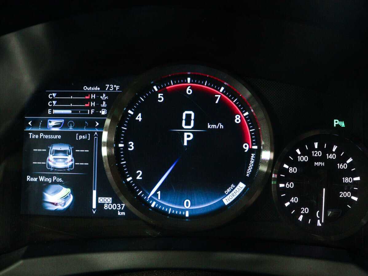 Lexus RC F, 2016 Фото №10