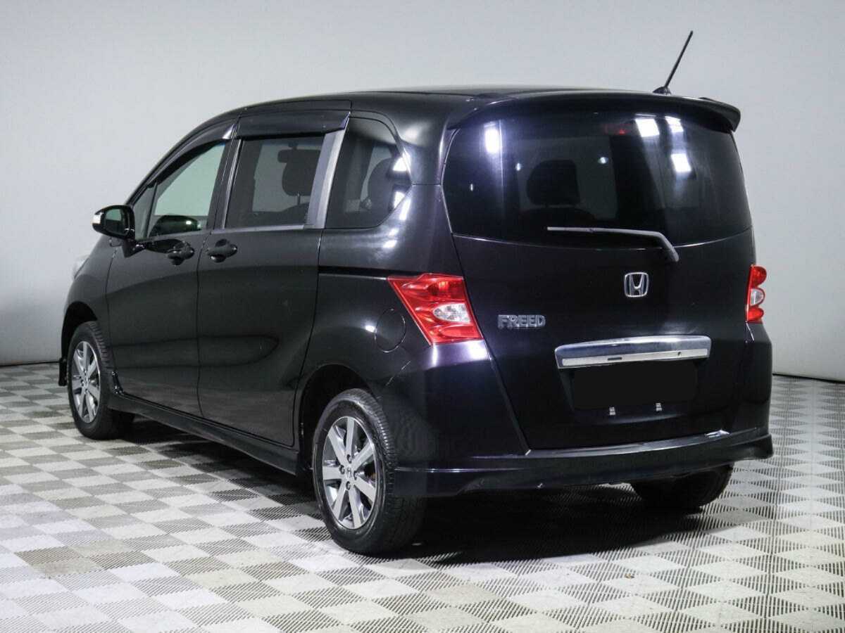 Honda Freed, 2011 Фото №7