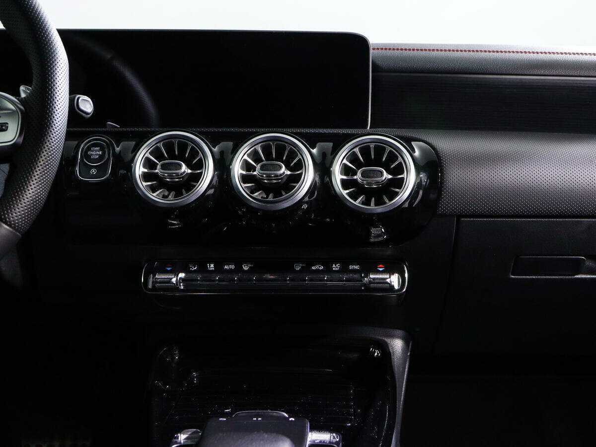 Mercedes-Benz CLA AMG 35 AMG, 2019 Фото №11