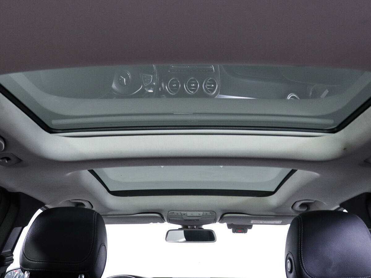 Mercedes-Benz GLC 300, 2017 Фото №14