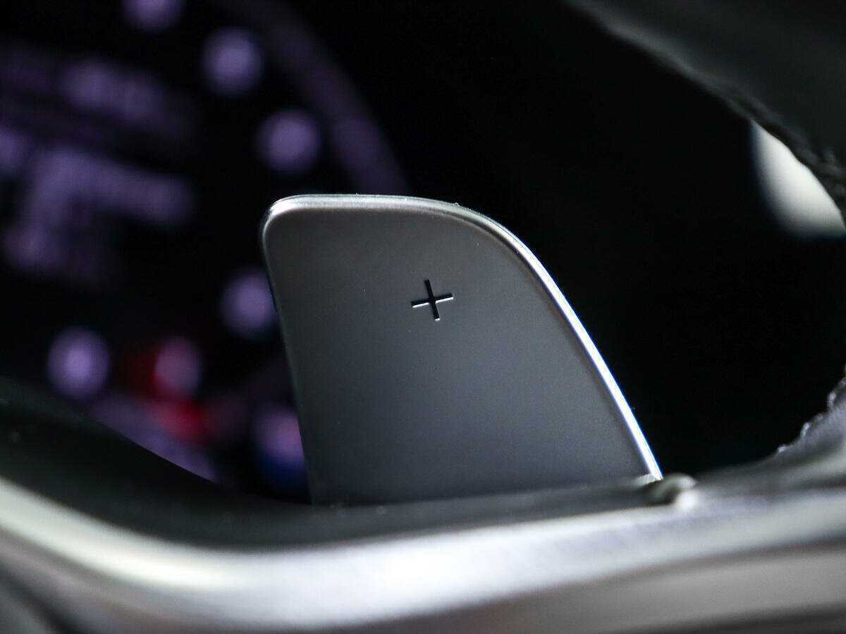 BMW 3 серии 330d xDrive, 2020 Фото №23