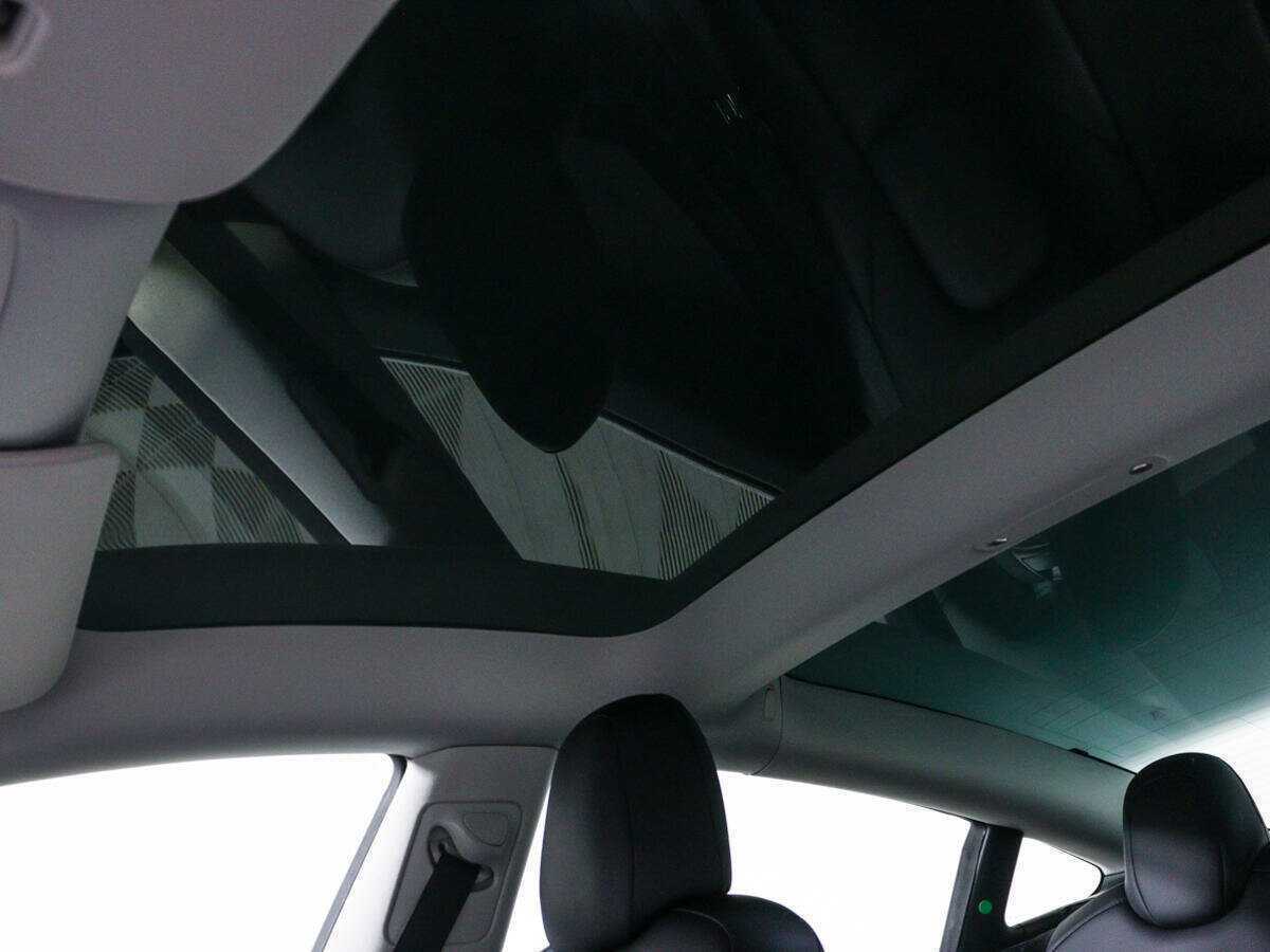 Tesla Model 3 Long Range, 2022 Фото №16