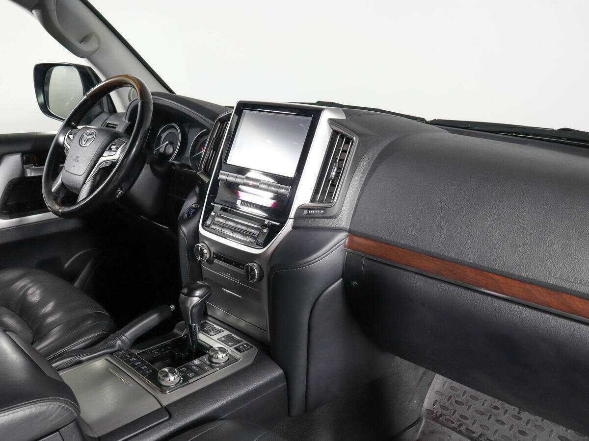 Toyota Land Cruiser, 2019 - 147 208 км. | Фото №7
