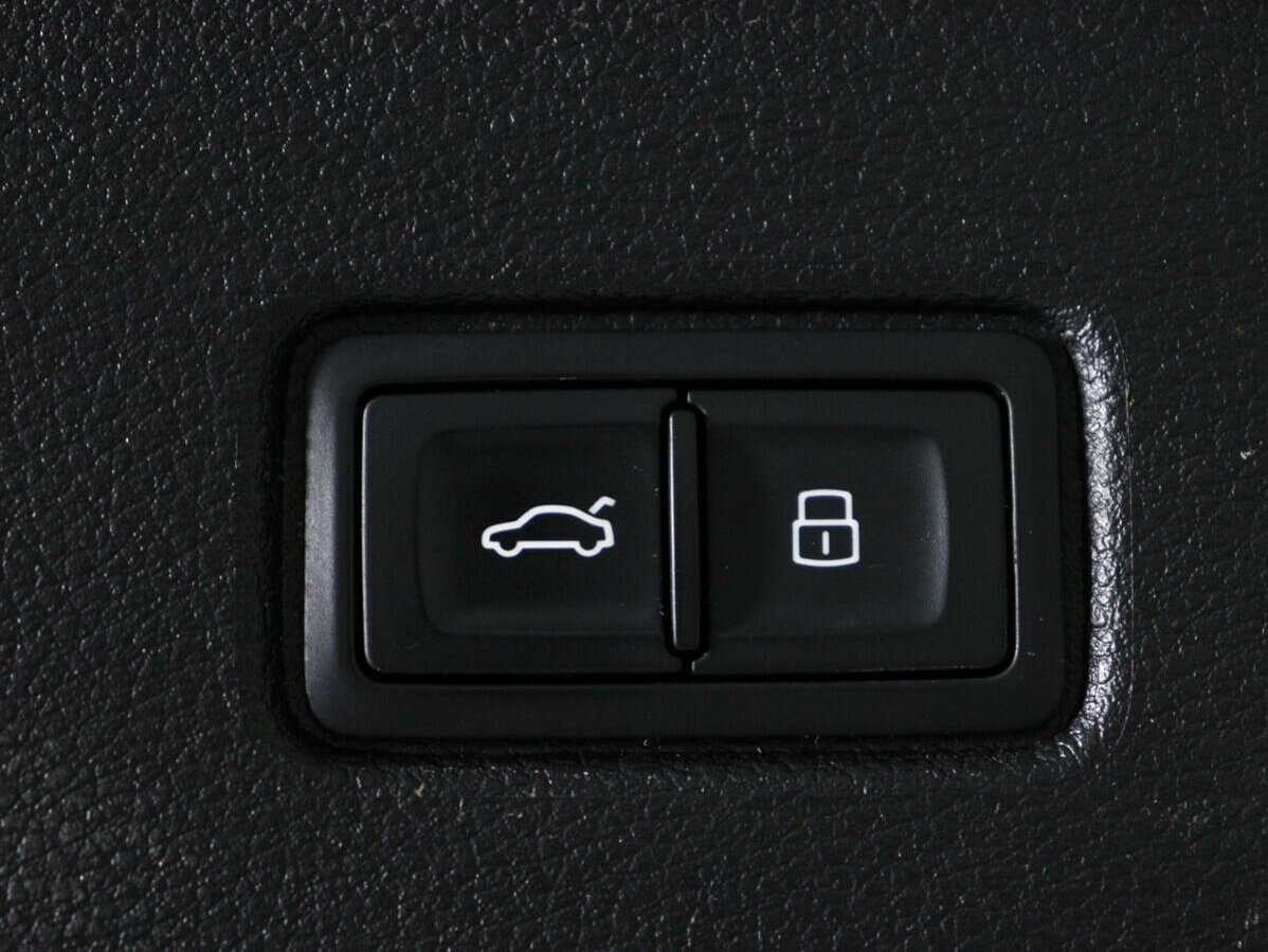 Audi Q7, 2017 Фото №14