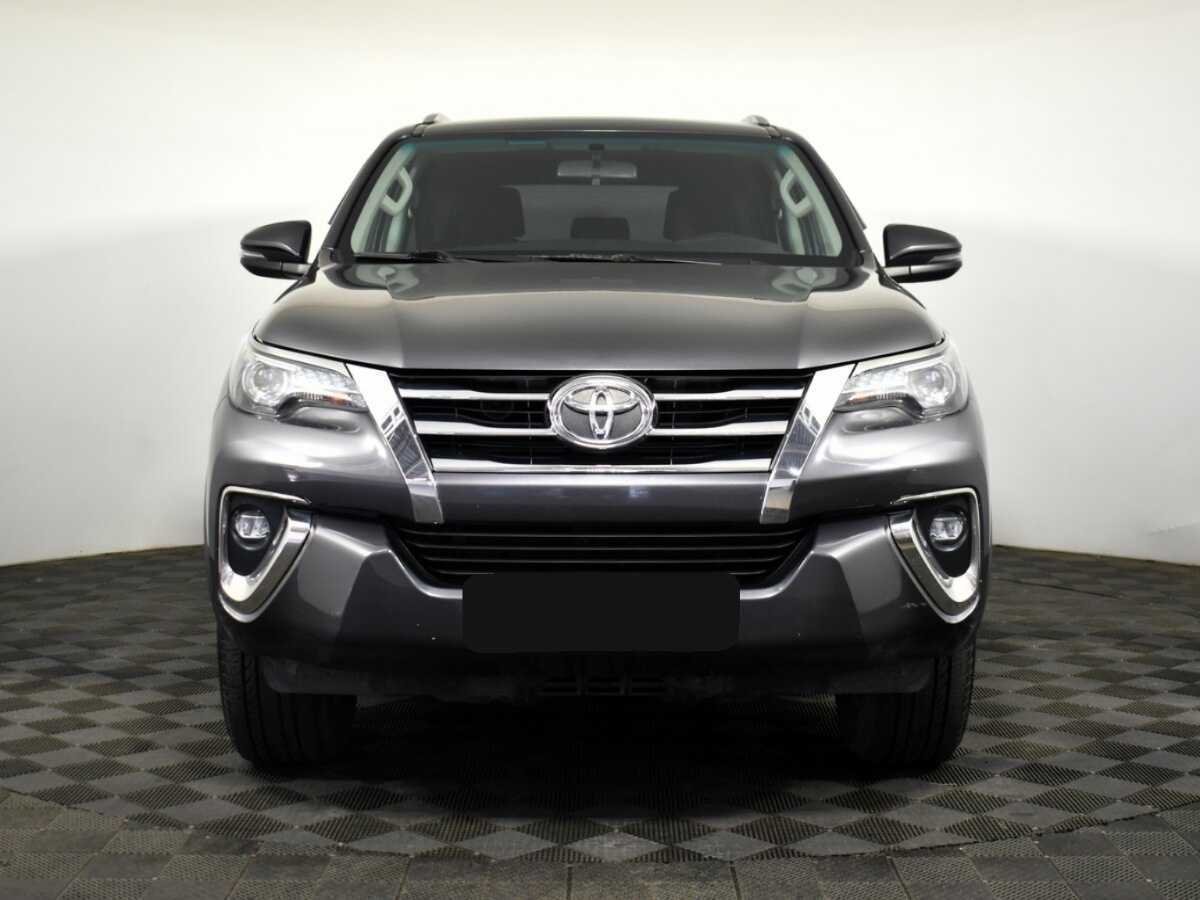 Toyota Fortuner, 2020 - 120 450 км. | Фото №2
