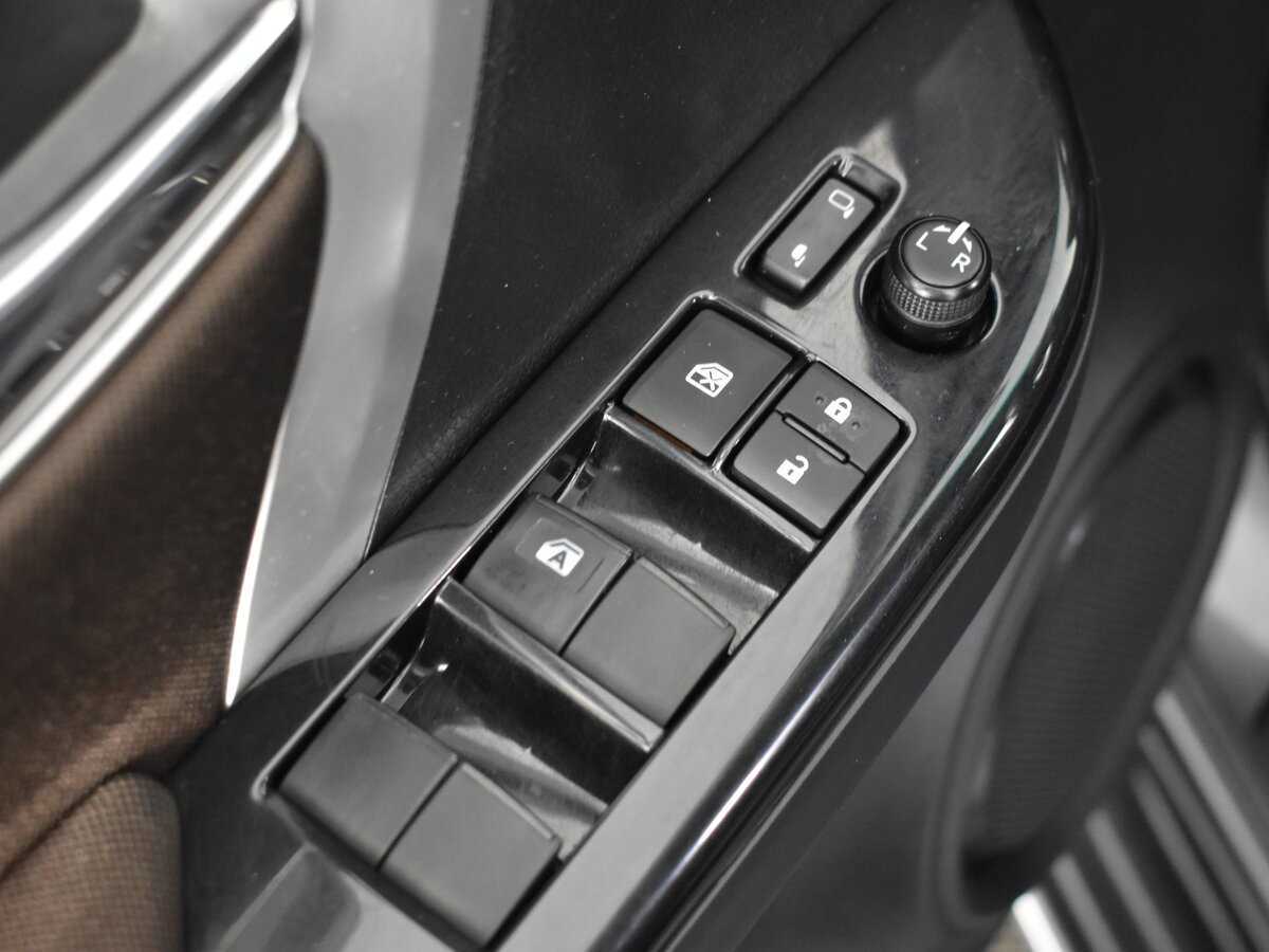 Toyota Fortuner, 2020 - 120 450 км. | Фото №8