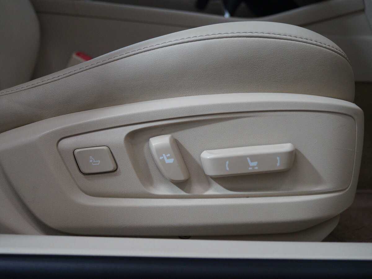 Lexus ES 250, 2012 Фото №12