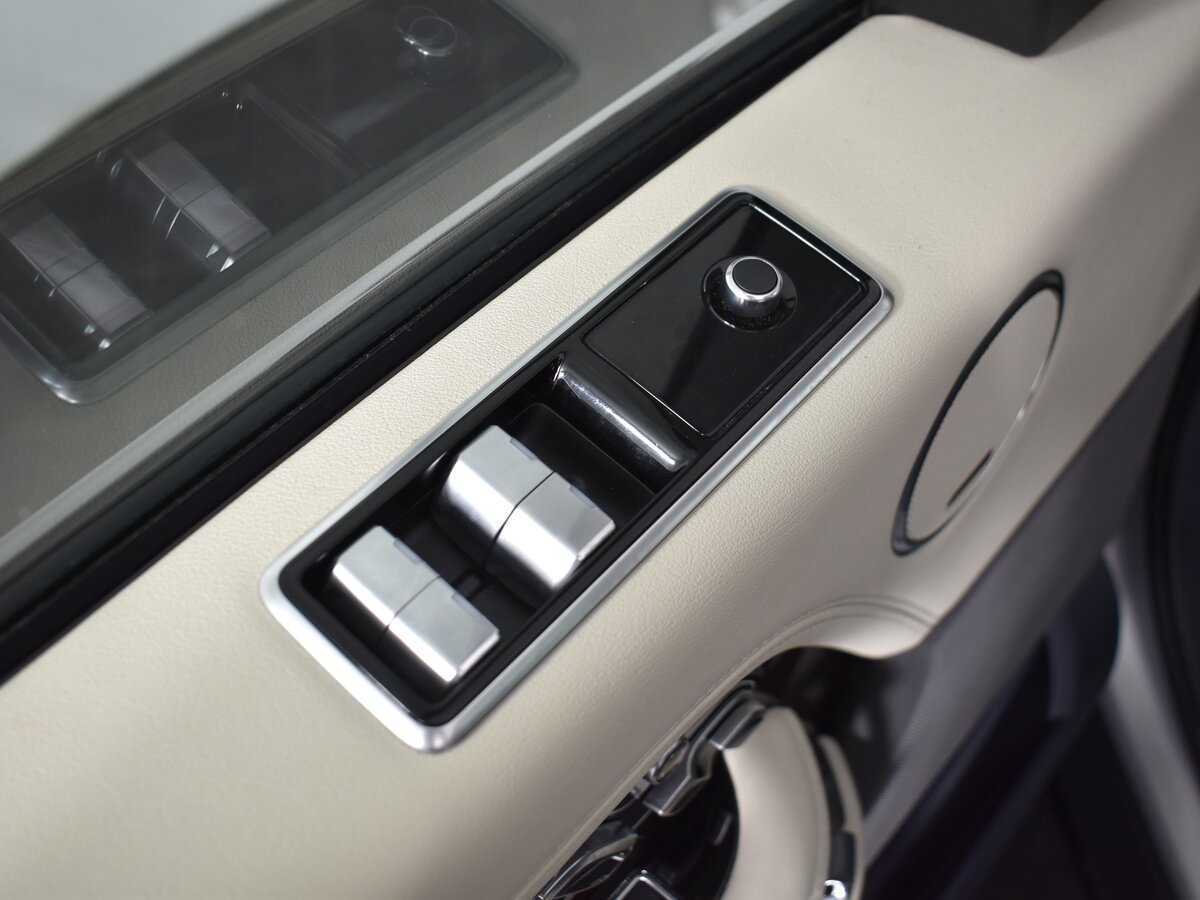 Land Rover Range Rover, 2020 Фото №14