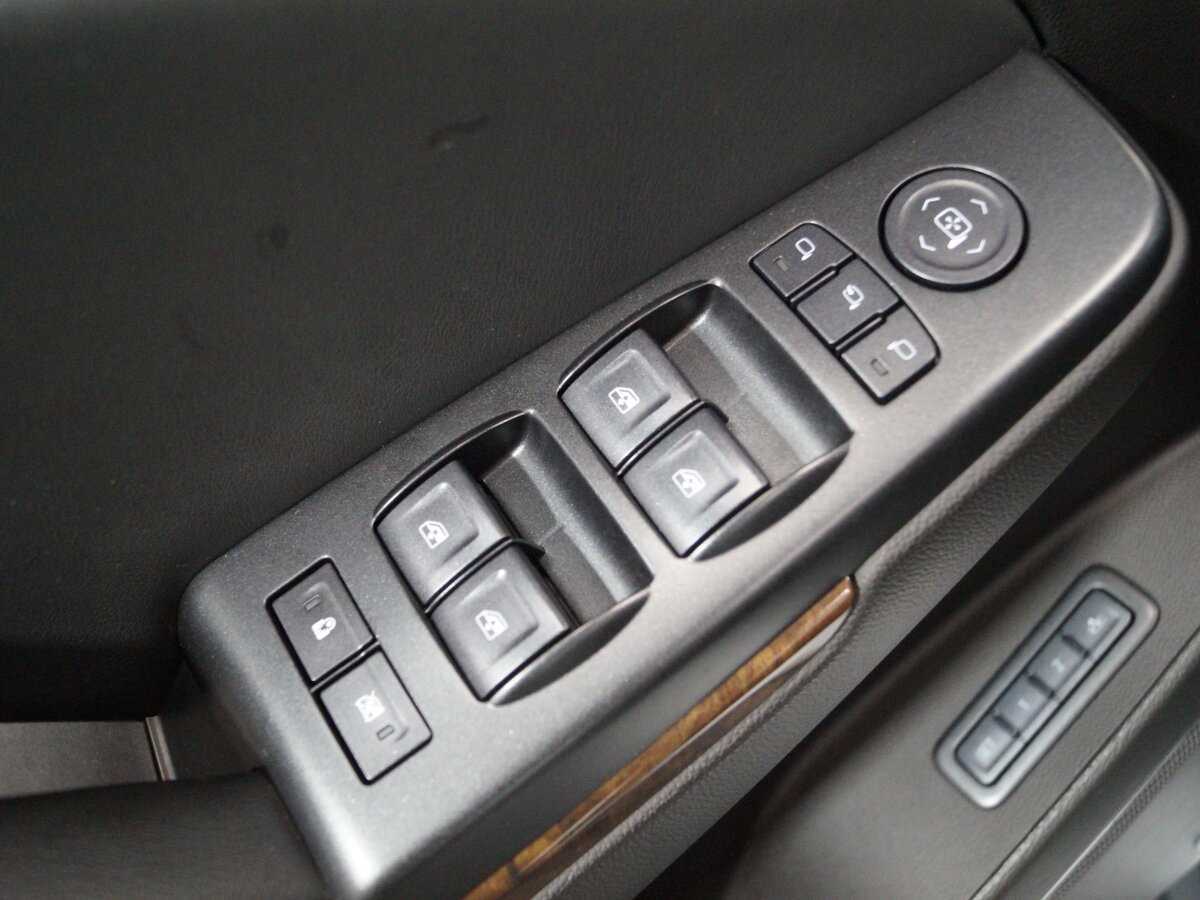 Chevrolet Tahoe, 2016 Фото №23