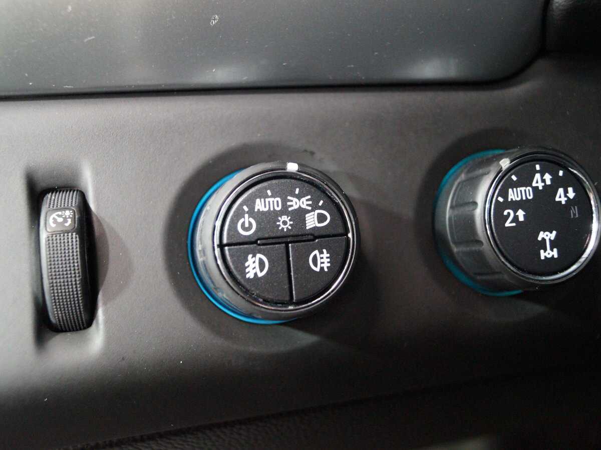 Chevrolet Tahoe, 2016 Фото №27