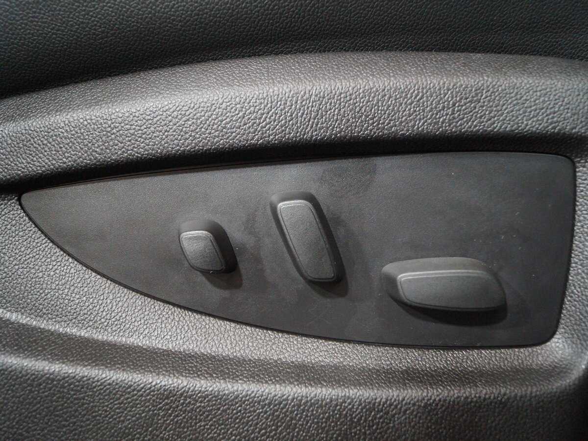 Chevrolet Tahoe, 2016 Фото №32