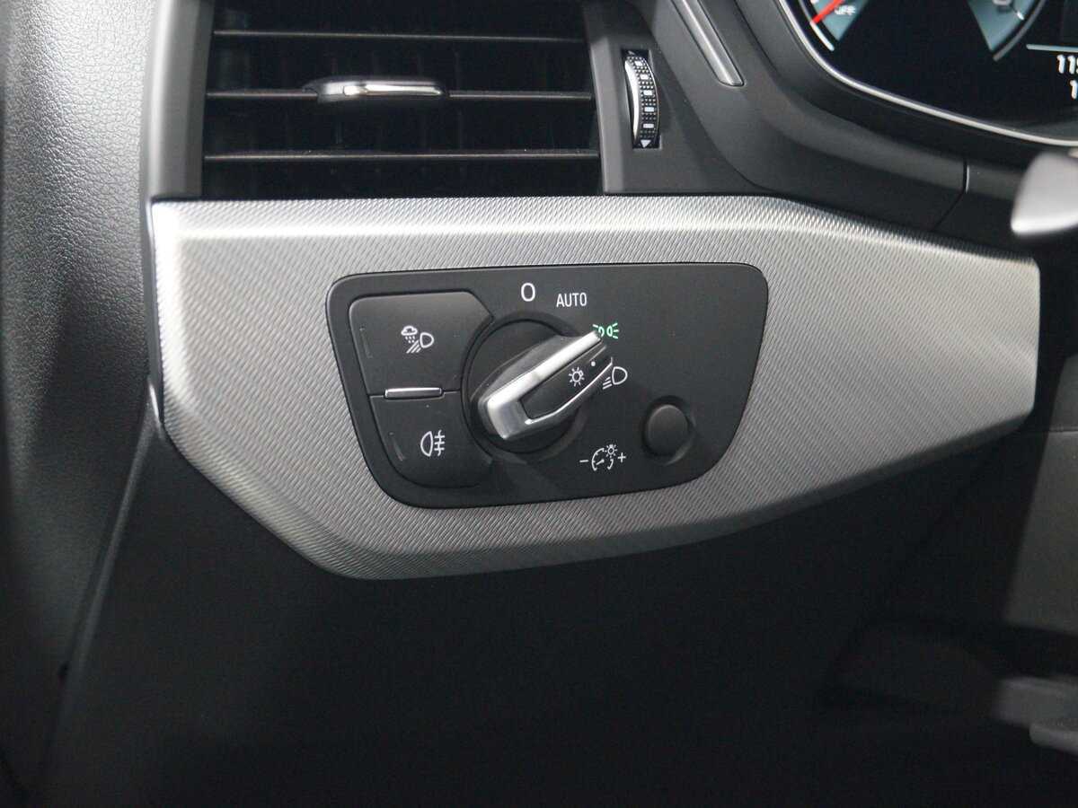 Audi A4 40 TFSI, 2020 Фото №15